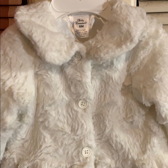 Infant girl fur coat - Picture 2 of 4